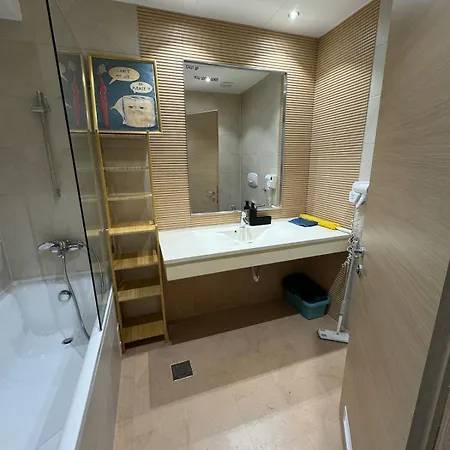 Apartment Modern Studio, Close To Everything *