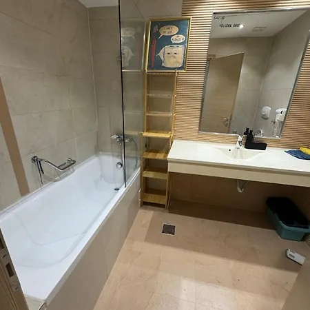 Modern Studio, Close To Everything Bucharest